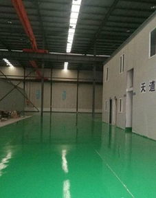 成龙大道汽车城标准钢构厂库房出租，400平米宽敞空间适宜汽车行业使用