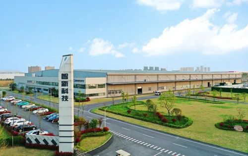 行业新篇 广汽华为携手造车，上汽无人驾驶出租车年内开跑